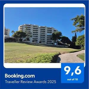 https://habitacin-deluxe-con-bao-privado-en-urb-apartagolf.1costadelsol.com